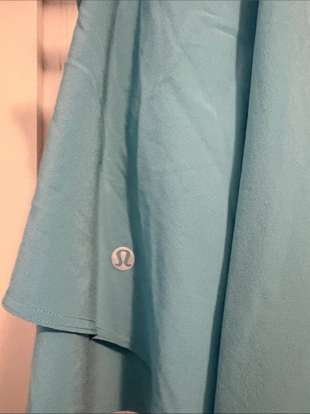 lululemon athletica lightweight skater